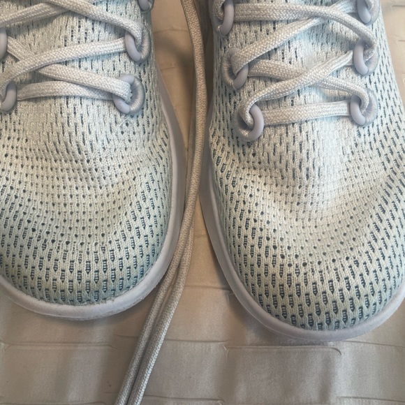 Allbirds Tree Dasher- Light blue, sz 9 - Picture 2 of 8